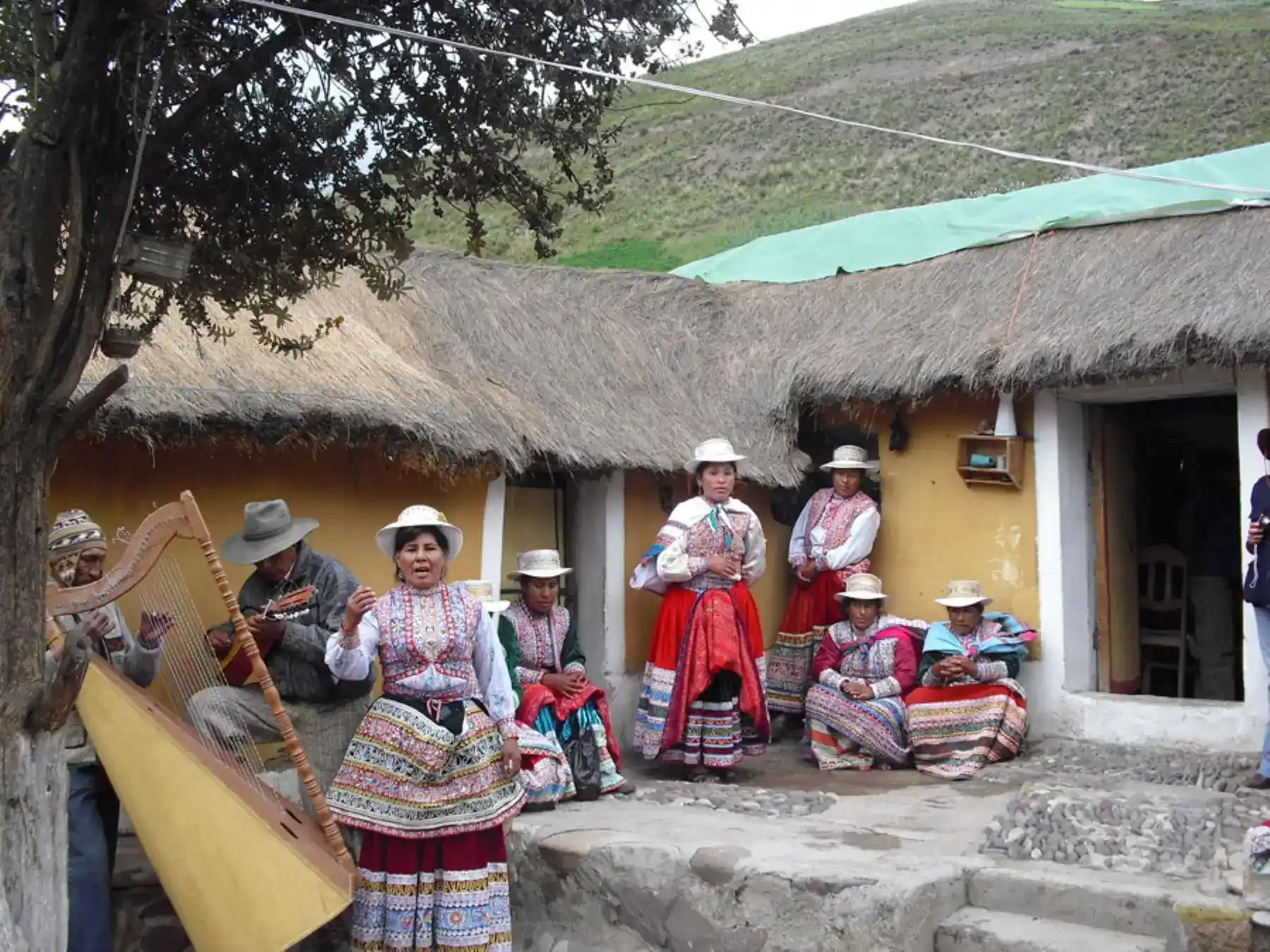 Tour CHARMS OF PERU